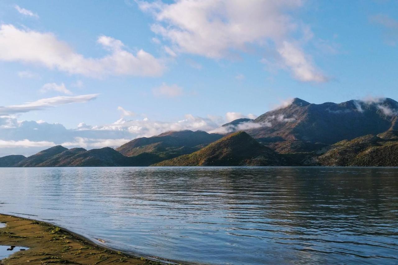 Hoopoe Glamping Hotell Virpazar Eksteriør bilde